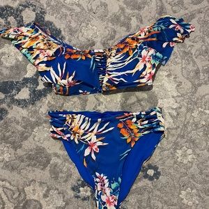 WOMEN’S SMALL FLORAL PRINT BIKINI
